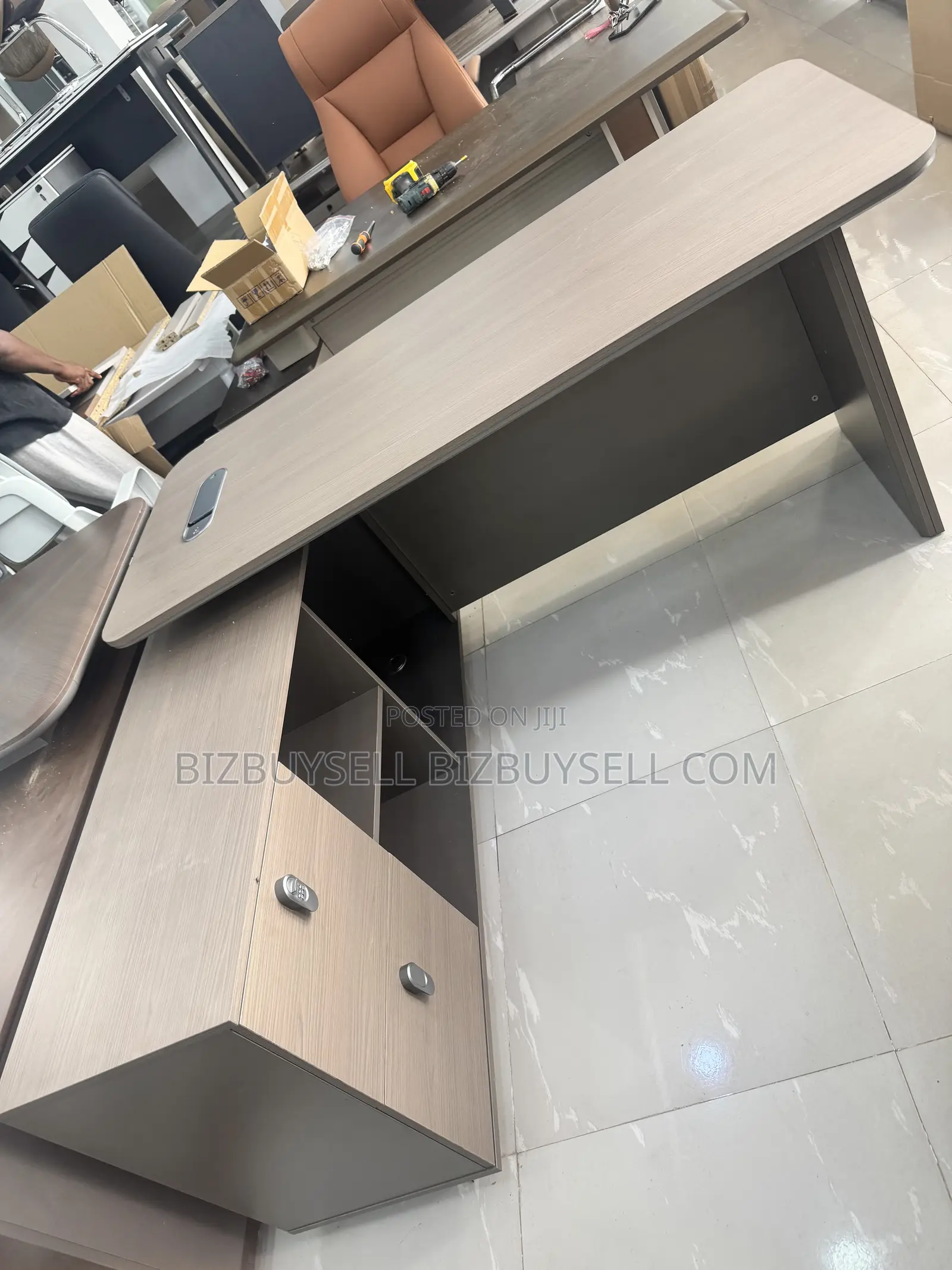 Executive L-Shaped Office Table
