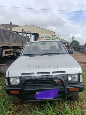Nissan Pick Up