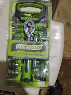 Socket Wrench