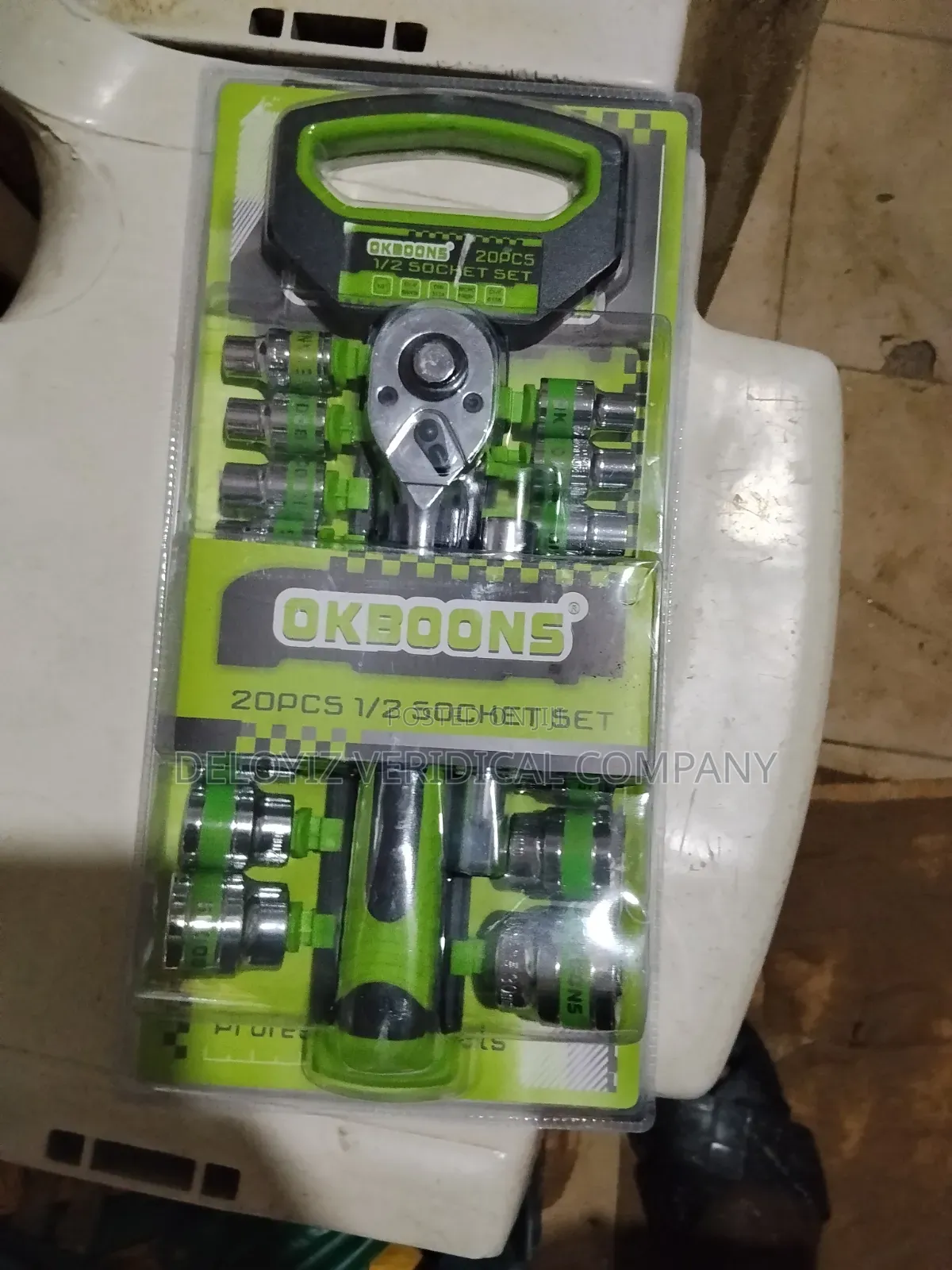 Socket Wrench
