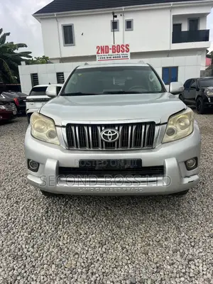 Toyota Land Cruiser Prado 2.7 i 2010 Silver