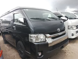 Toyota HiAce 2015 Grey