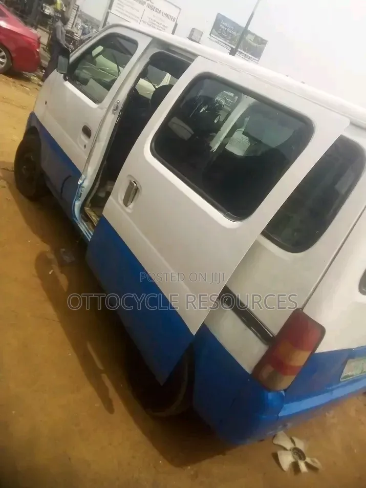 Suzuki Every 1991 White