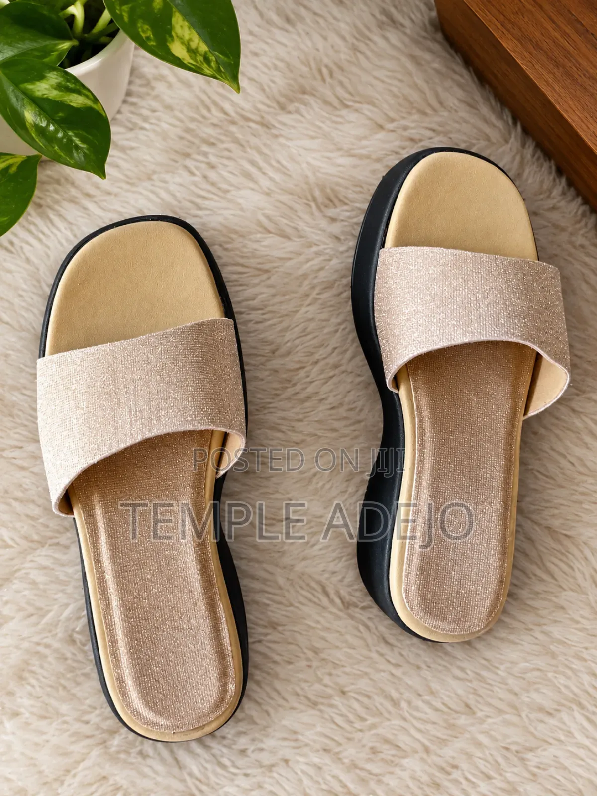 Easy Wears, Hand Crafted for You Comfort