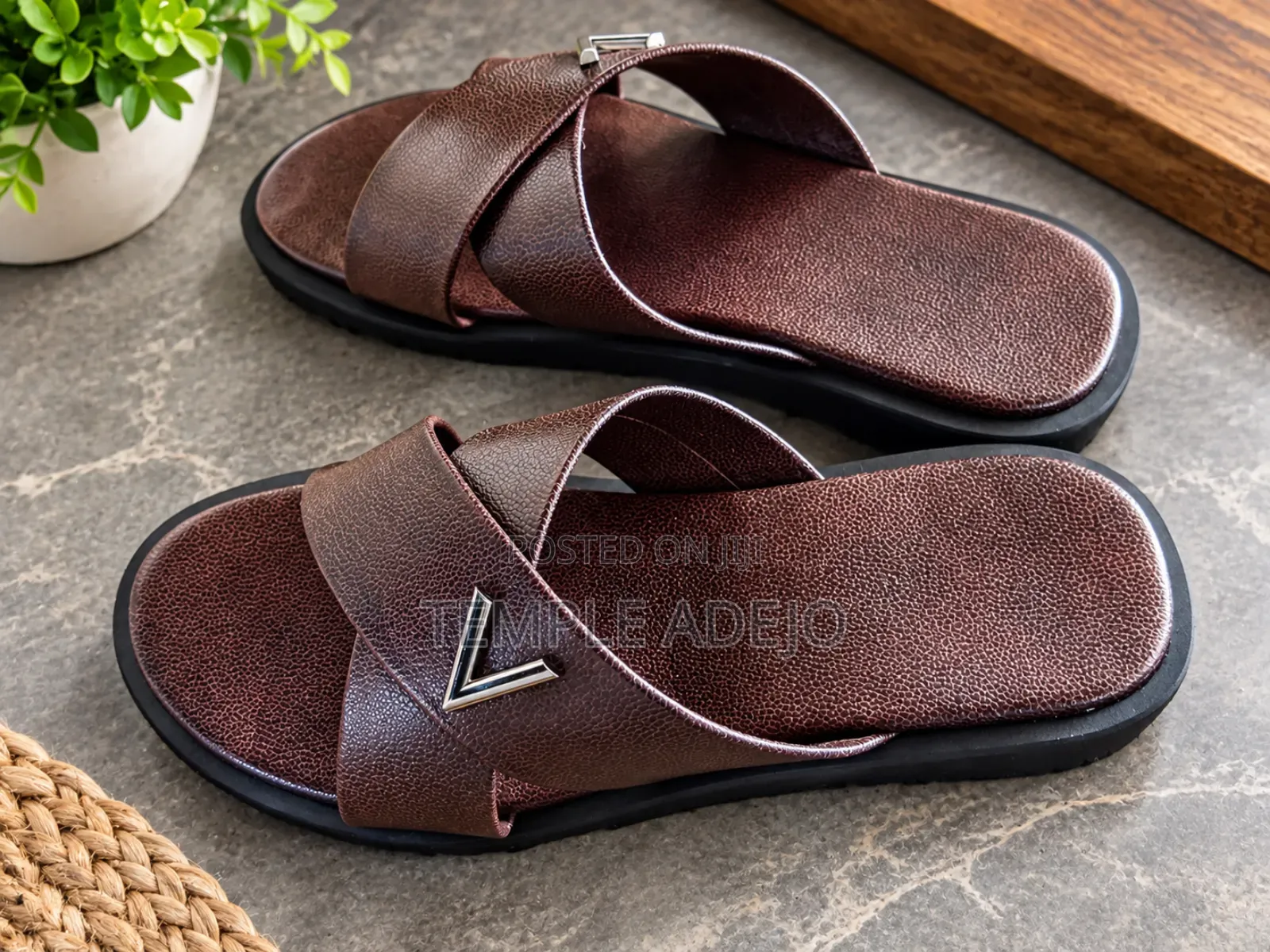 Easy Wears, Hand Crafted for You Comfort