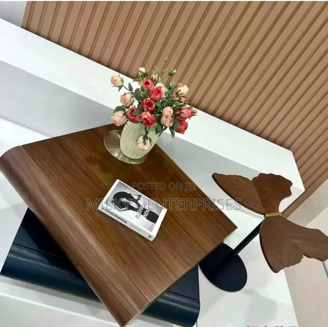 Modern 3 Layers Rotating Center Table