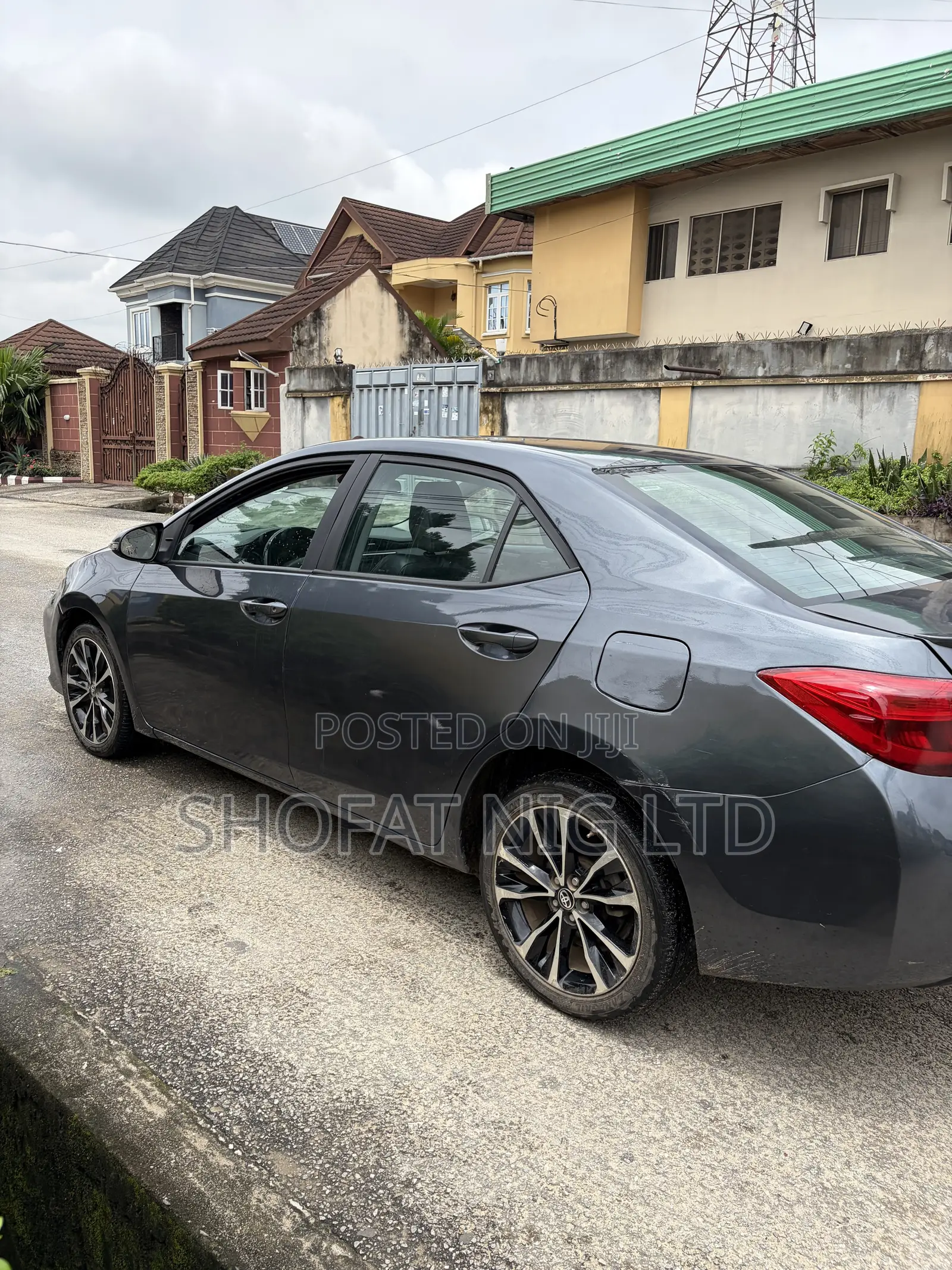 Toyota Corolla 2017 Gray