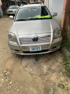Toyota Avensis 2008 Gray