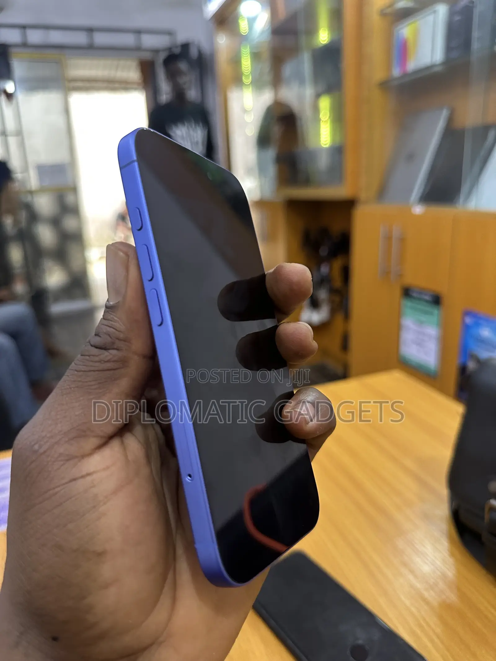 Apple iPhone 16 128 GB Blue