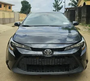Toyota Corolla LE 2021 Black