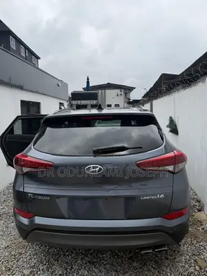 Hyundai Tucson 2016 Gray