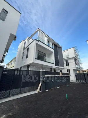 5bdrm Duplex in Omole Phase 2 for sale