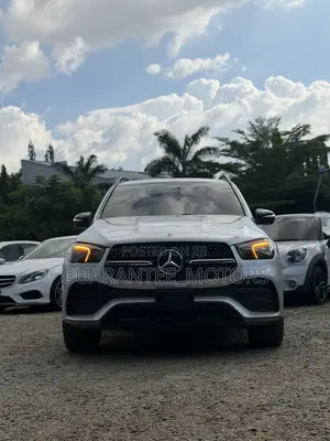 Mercedes-Benz GLE-Class 2022 Silver