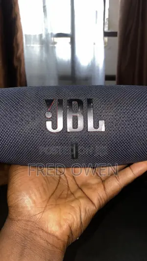 JBL Charge 5