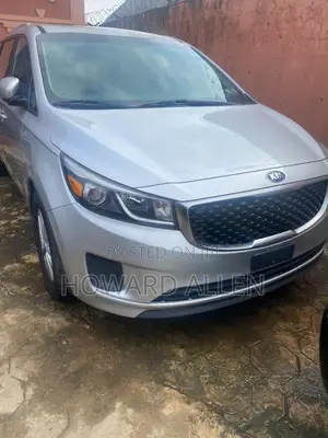 Kia Sedona 2016 Silver