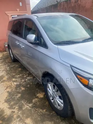 Kia Sedona 2016 Silver