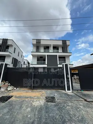 4bdrm Duplex in Omole Phase 2 for sale