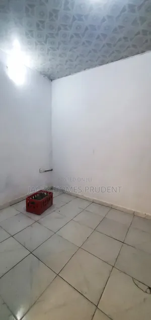 1bdrm Apartment in Greenville, Ado / Ajah for rent