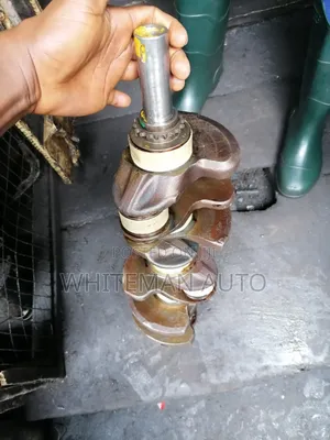 3UR Crankshaft V8 for Toyota Tundra Tacoma Sequoia V8 2010 Model