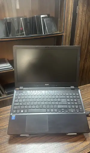 Laptop Acer Extensa 2510 4GB Intel Core i3 HDD 250GB