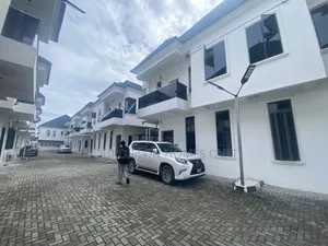 4bdrm Duplex in Orchid Lekki Lagos for rent