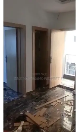 Mini Flat in Yaba for rent