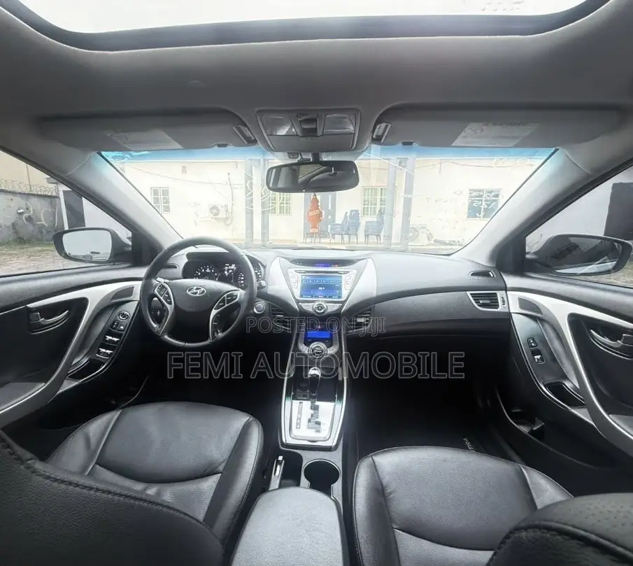Hyundai Elantra 2013 Silver
