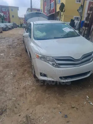 Toyota Venza 2015 White