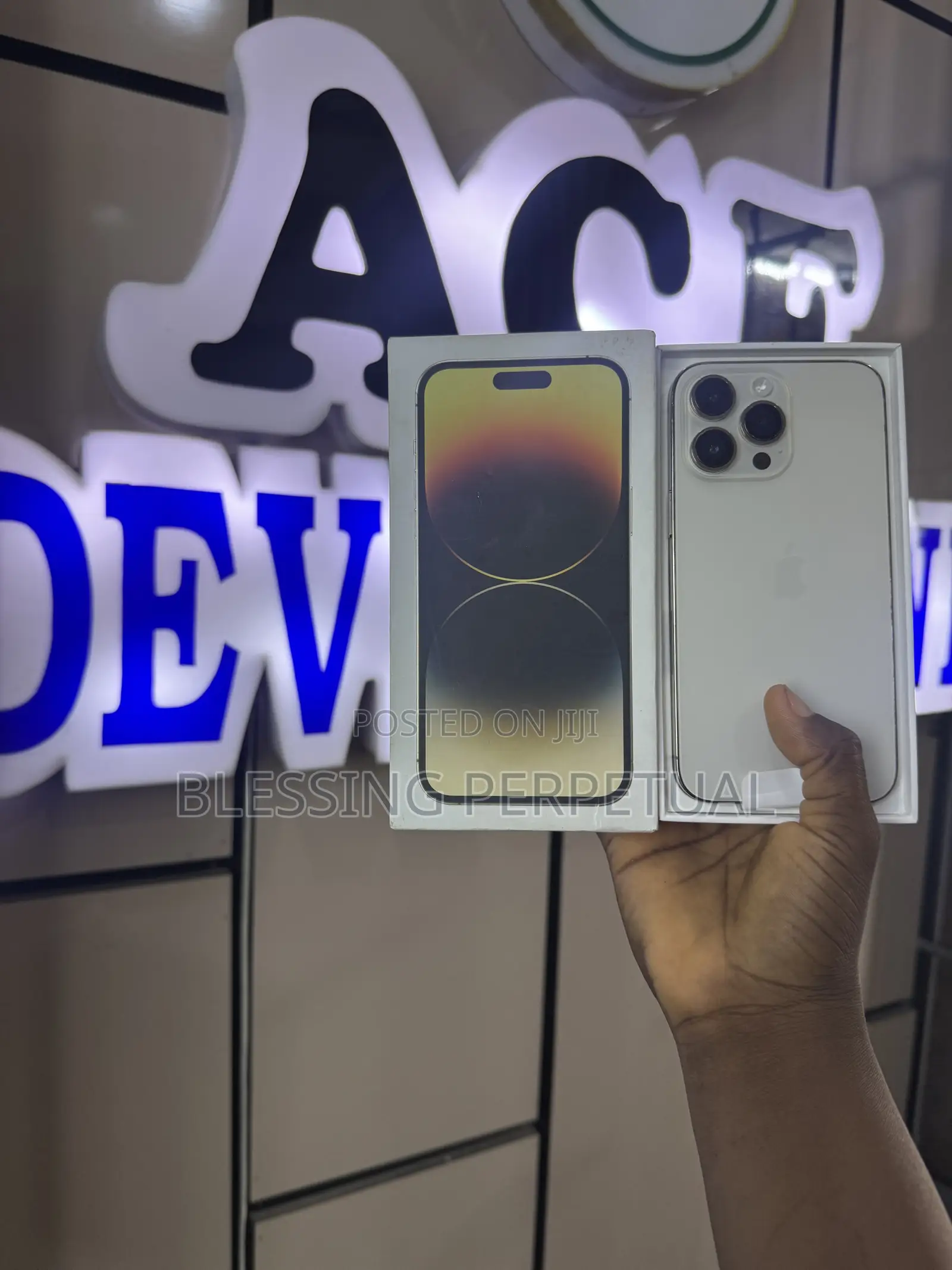 Apple iPhone 14 Pro Max 128 GB Gold