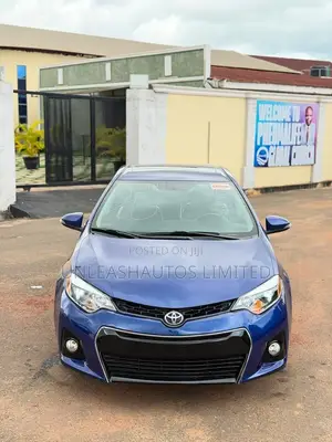 Toyota Corolla S 4dr Sedan (1.8L 4cyl CVT) 2015 Blue