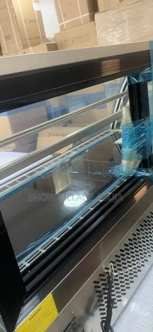 Cake Display Showcase