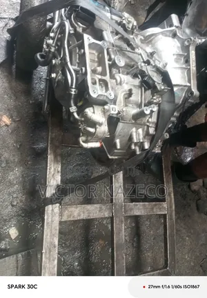 Toyota Highlander 017 Gearbox