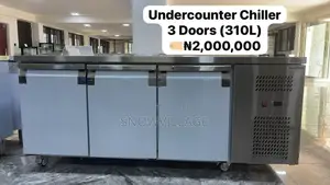 Under Counter / Workbench Refrigerator