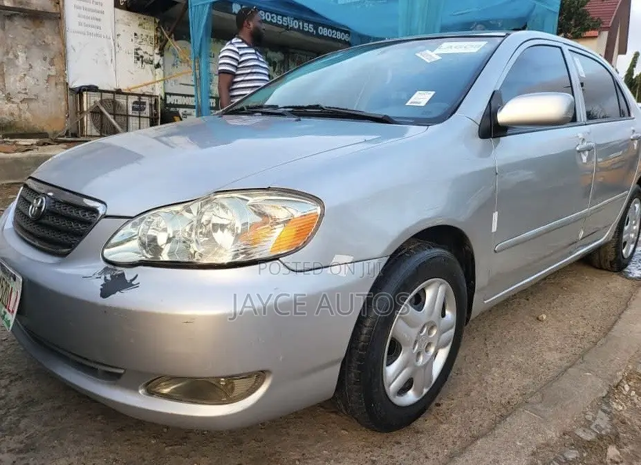 Toyota Corolla 2005 Silver