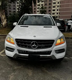 Mercedes-Benz M Class 2015 White
