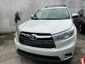 Toyota Highlander 2015 White