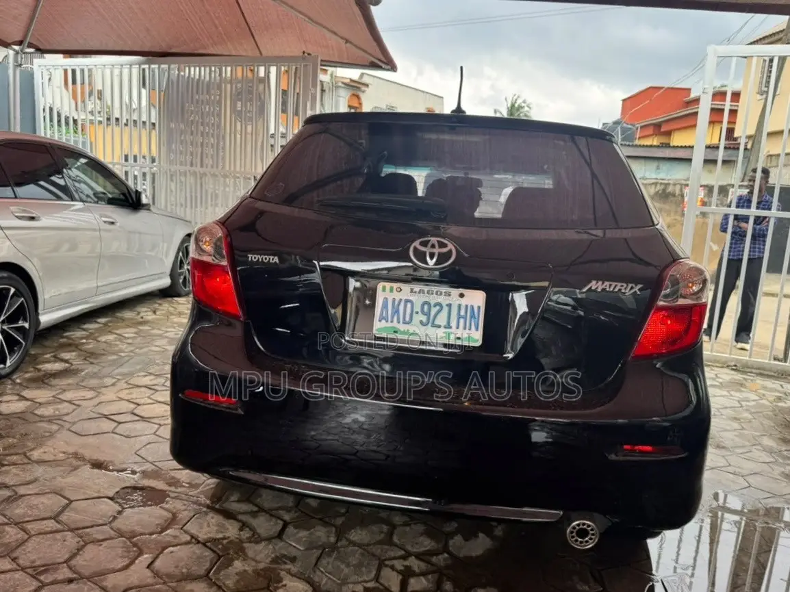 Toyota Matrix 2008 Black