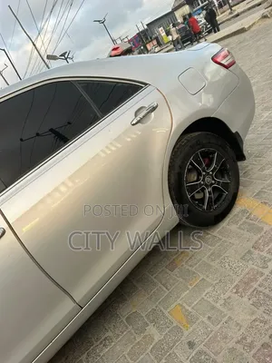 Toyota Camry 2010 Silver