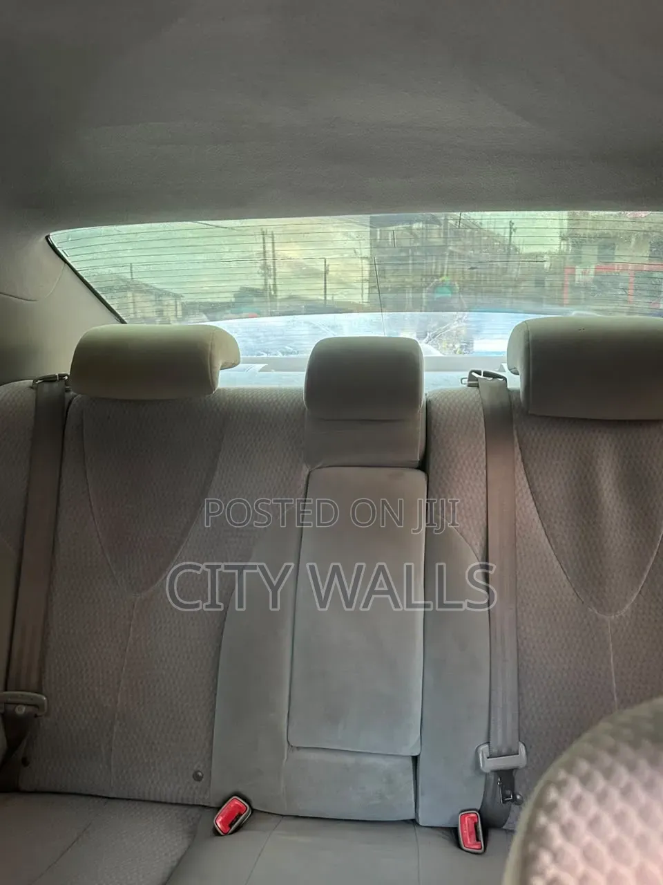 Toyota Camry 2010 Silver