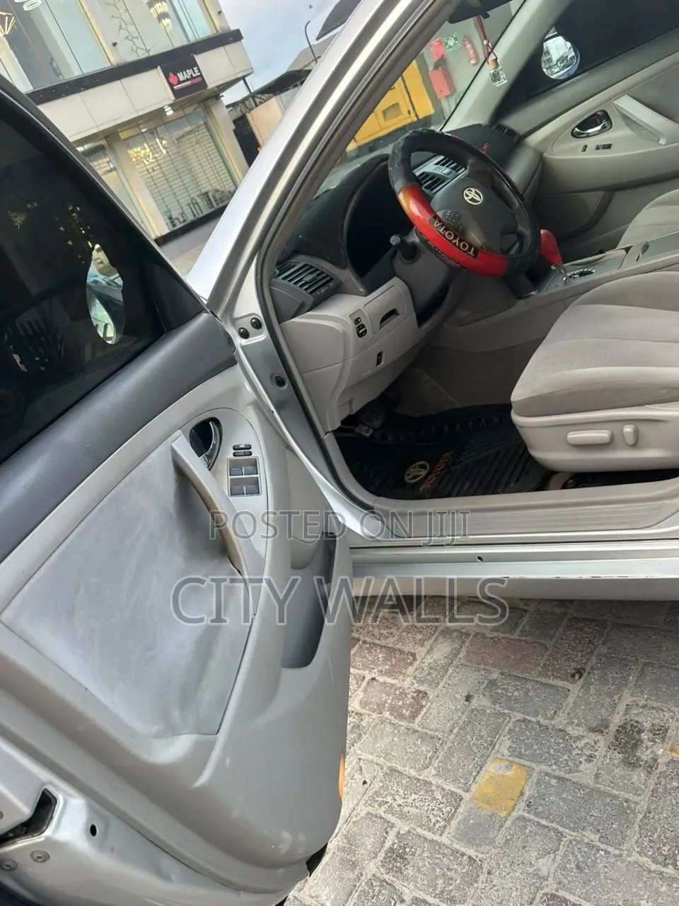 Toyota Camry 2010 Silver