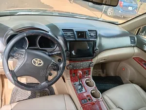 Toyota Highlander 2010 Black