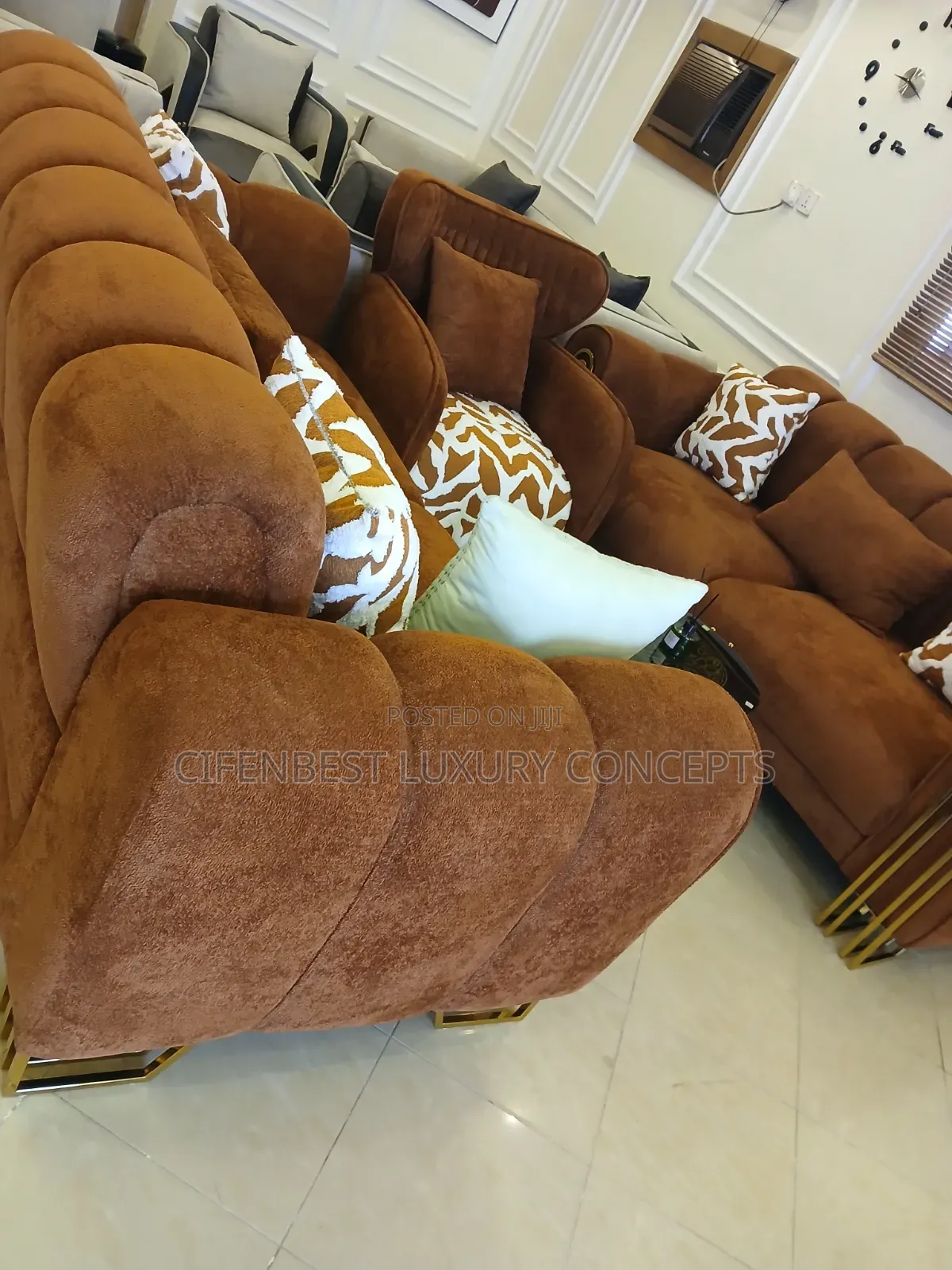 Luxury Sofa Contemporary Set With Centre