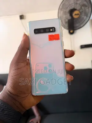 Samsung Galaxy S10 128 GB Blue
