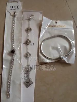 Silver Vancleef and Non Tarnish Stainless Steel Brackets