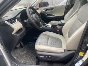 Toyota RAV4 2020 Gray