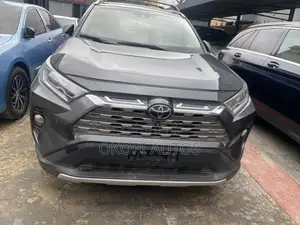 Toyota RAV4 2020 Gray