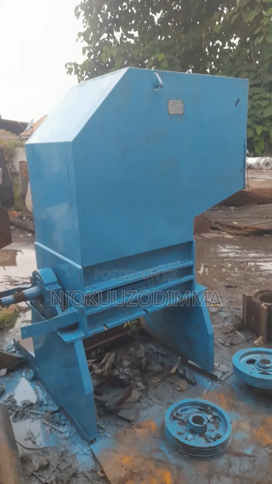 Industrial Machines (Pet Plastic Crusher and Stone Crusher