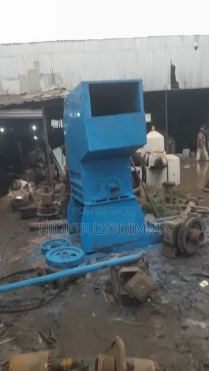 Industrial Machines (Pet Plastic Crusher and Stone Crusher