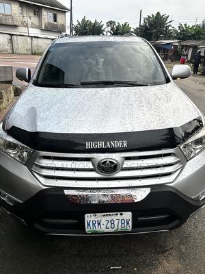 Toyota Highlander Limited 2011 Silver