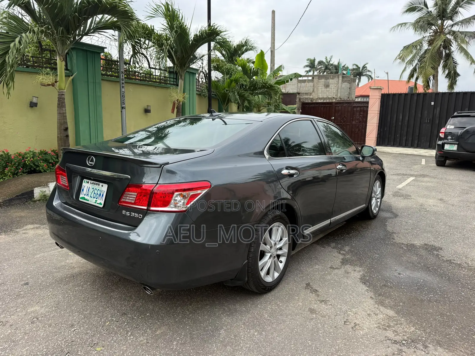 Lexus ES 350 2011 Gray